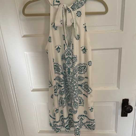 Lulu’s high neck shift dress | Size Small - Picture 4 of 4